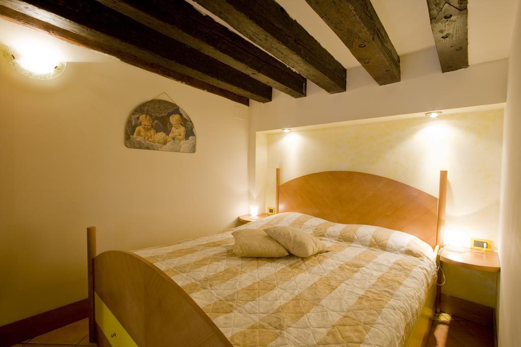 I Gioielli Del Doge - Topazio Venise Chambre photo